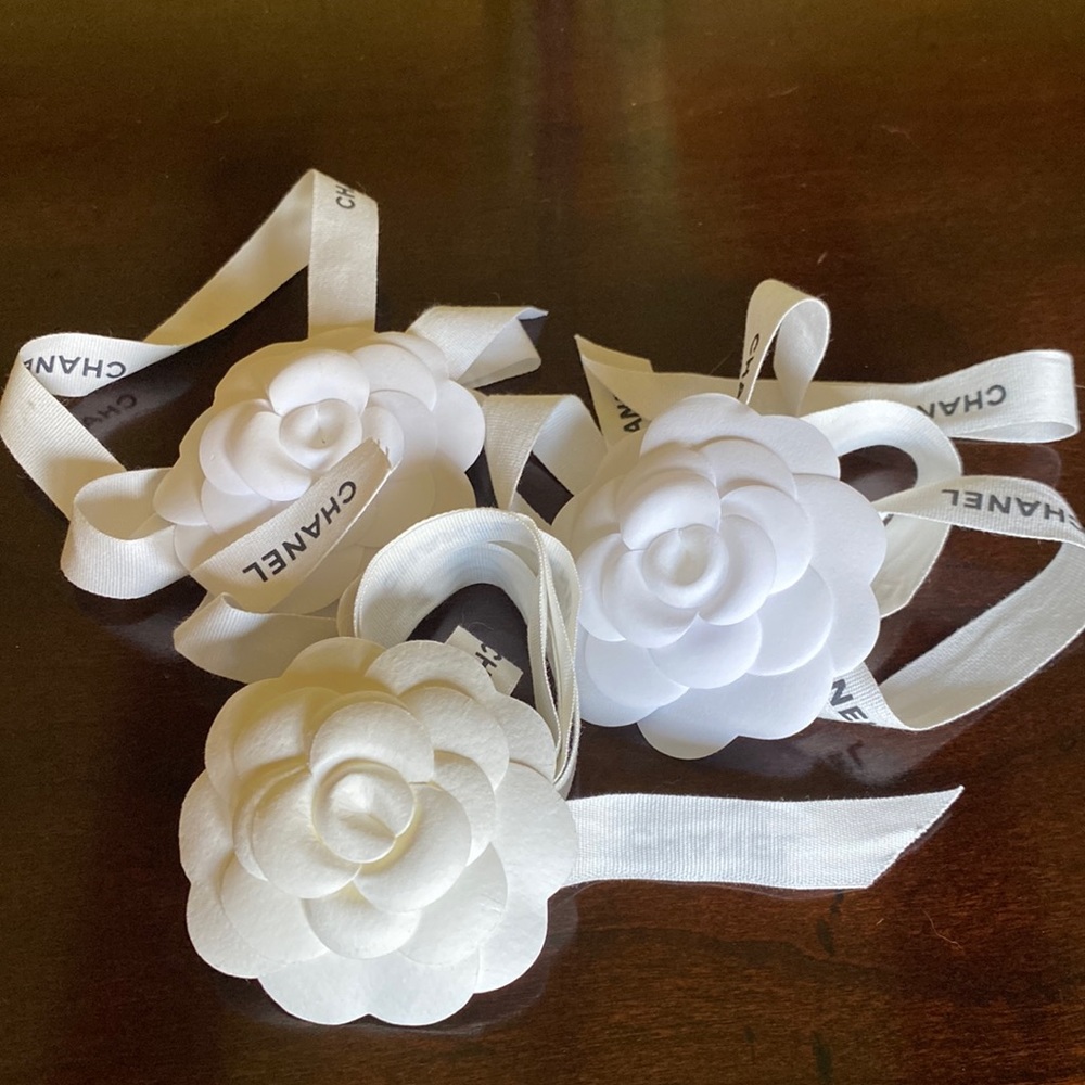 Chanel Camelia with ribbons